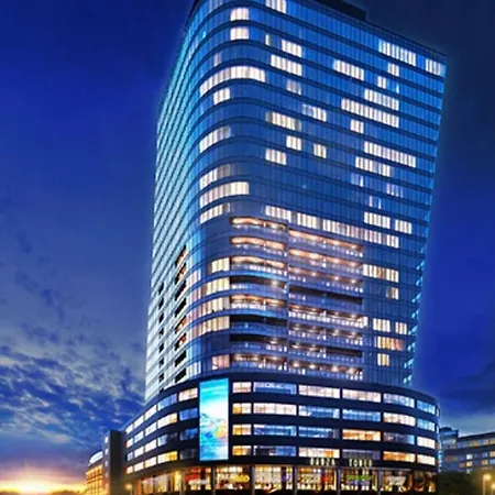 Hanza Tower 24 Sauna & Jacusii & Pool * Stettin